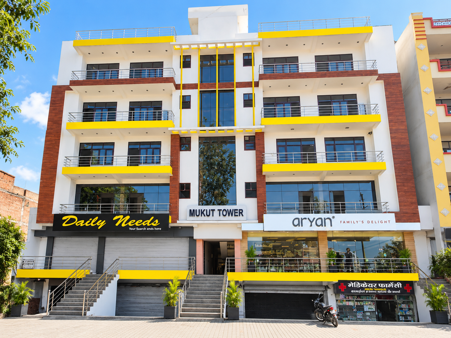 Mukut Tower, Vikas Nagar, Lucknow